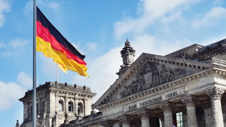 Berlin-Wahl 2026: Erreicht die Beteiligung 65 Prozent?
