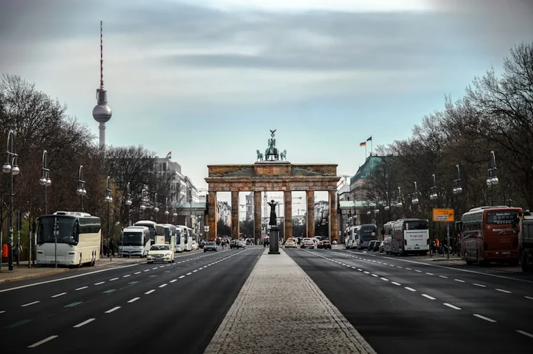 Berlin-Wahl 2026: Steigt die Beteiligung über 65 Prozent?