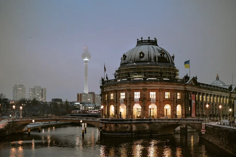 Berlin-Wahl 2026: Steigt die Beteiligung über 65 Prozent?