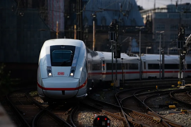 DB-Reiseauskunft am 18. August: Verbindung neu prüfen