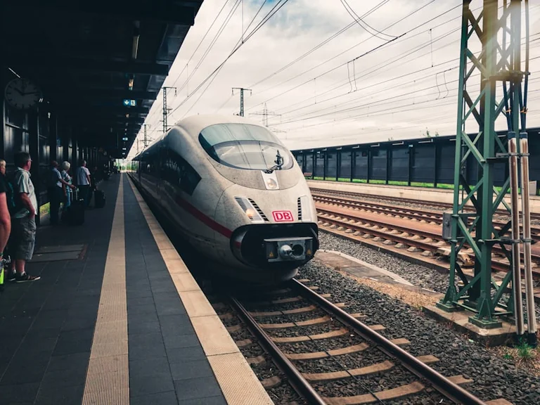 Deutschlandticket 2027: Bleibt der Preis von 49 Euro stabil?