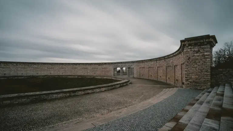 Ernst Thälmann: Mord in Buchenwald und Erinnerung in der DDR