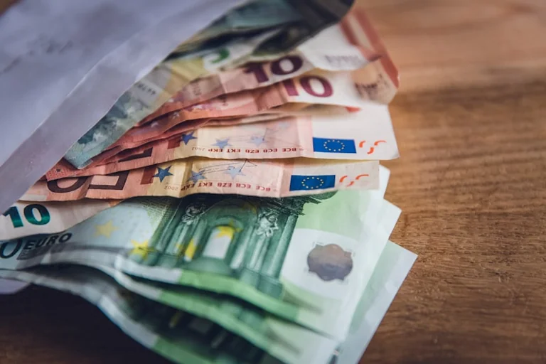 EZB am 10. September: Sinkt der Einlagenzins für Sparer und Kredite?