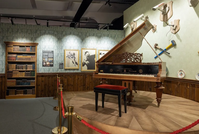 „The Mystery of Banksy“ in Dresden: 200 Werke bis Oktober