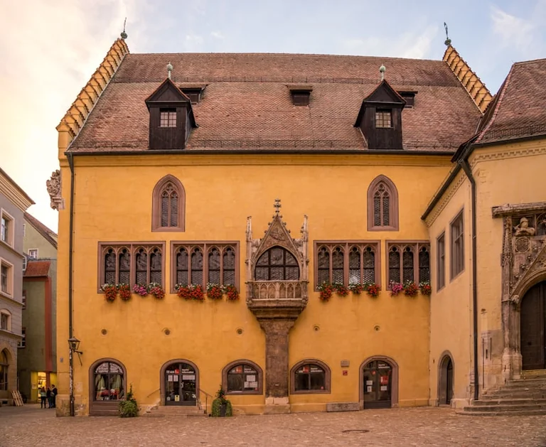 Regensburg auf Bayerisch: „Gell, da schaugst!“ am 1. September