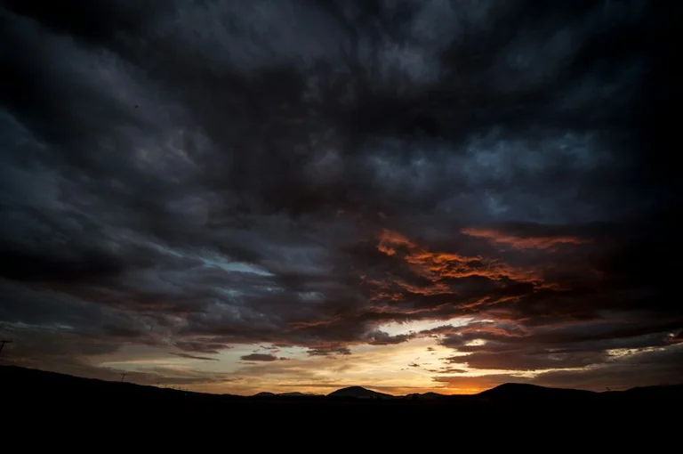 Wetter am Mittwoch: Bis 24 Grad, abends Regen im Nordwesten